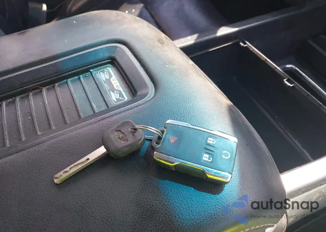 2018 Chevrolet Silverado 1500 2Lz z USA, uszkodzony, nr VIN 3GCUKSEC6JG111742